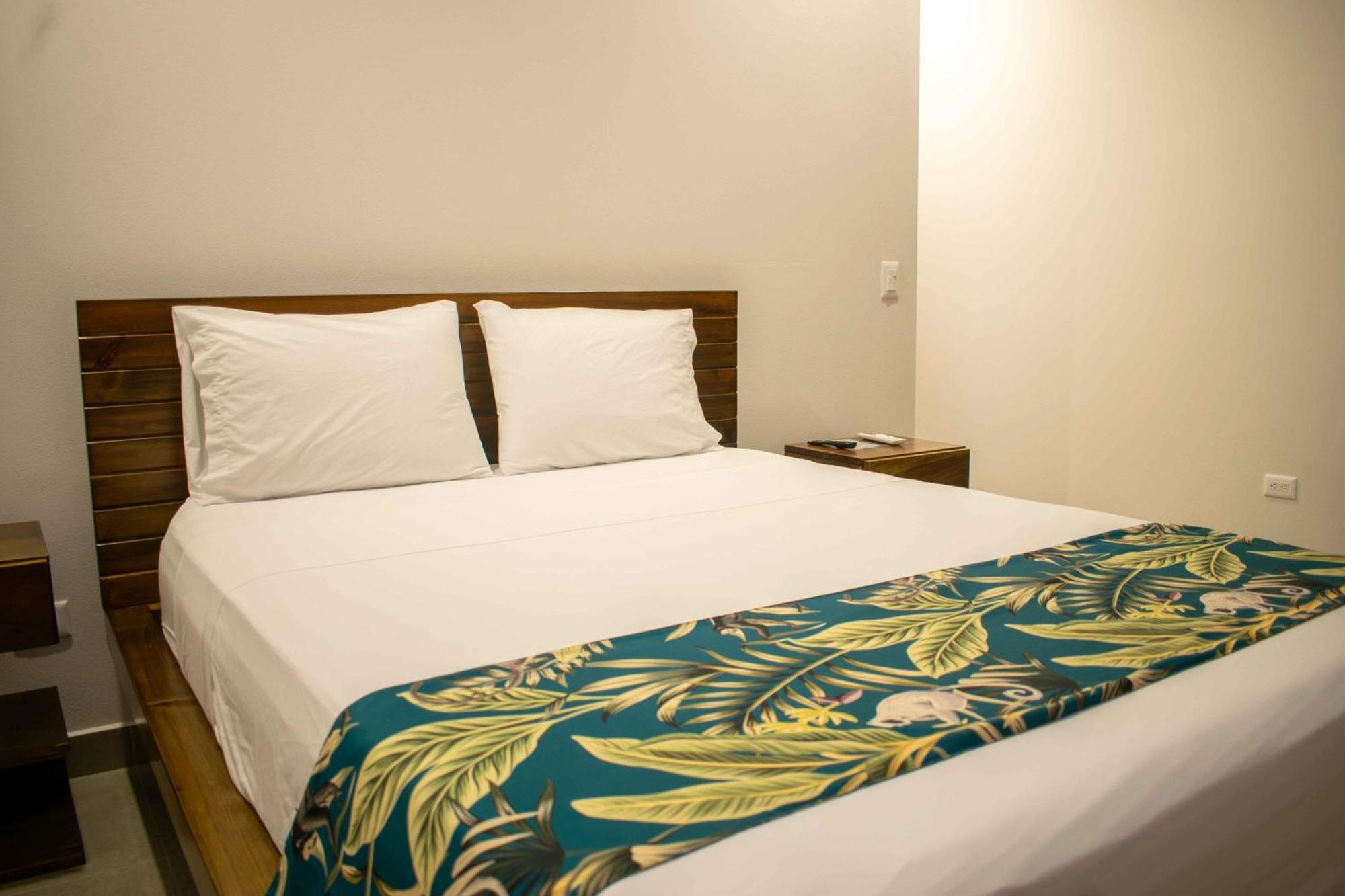 Hotel Uvita Forest Екстер'єр фото